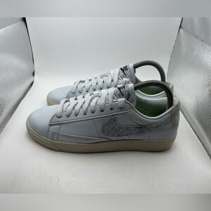 Nike Blazer SE low recycled wool pack womens blue sneakers size 7